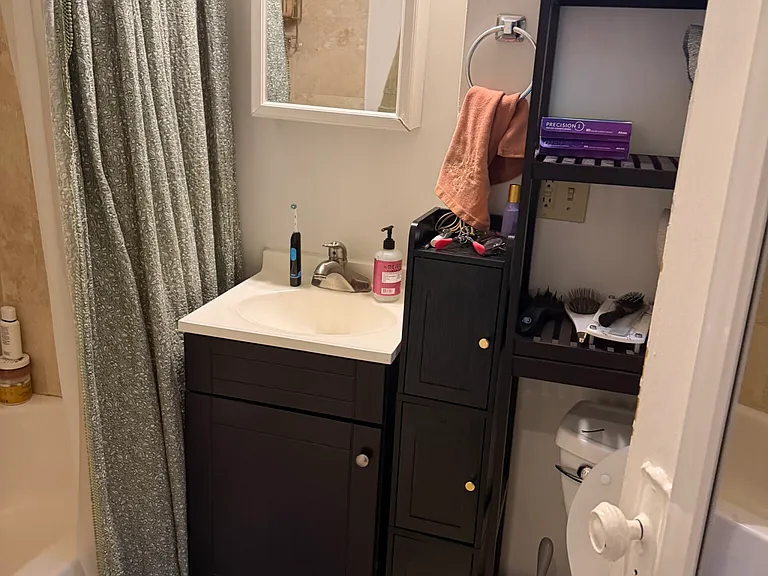 38 Hemenway St #26 — Photo 6