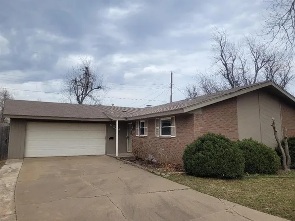 8229 NW 32nd St, Bethany, OK 73008