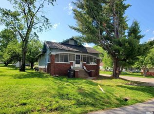 724 N Carico St, Carbondale, IL 62901