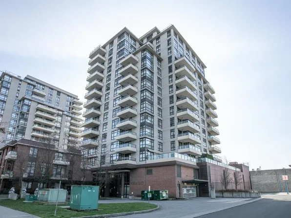8120 Lansdowne Rd #404, Richmond, BC V6X 0A1