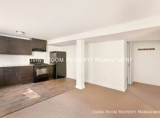 1223 NE Highland St UNIT B, Portland, OR 97211