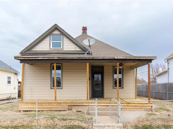 421 Virginia St, Saint Joseph, MO 64504