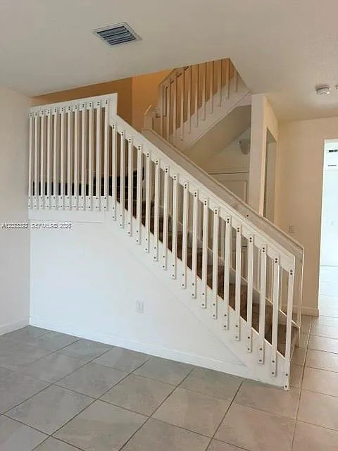 1866 SE 26 RD — Photo 3