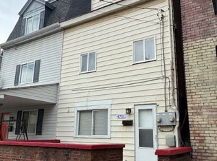 4751 Juniper St, Pittsburgh, PA 15224