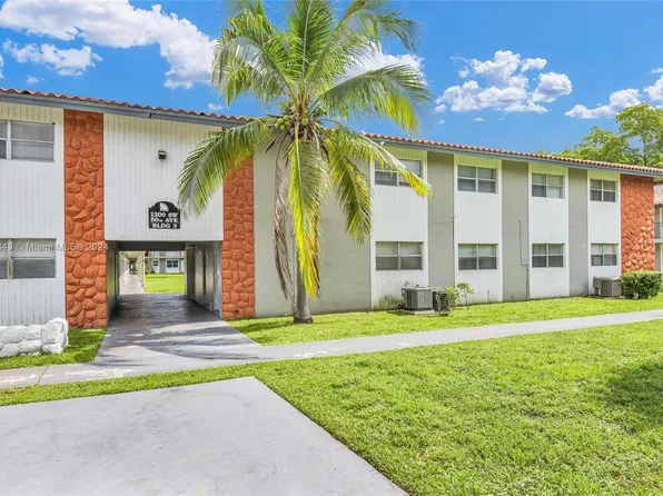 1200 SW 50th Ave #108, Pompano Beach, FL 33068