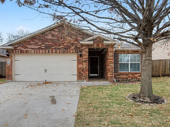 313 Misty Mountain Dr, Fort Worth, TX 76140