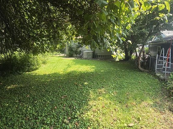 5th image of 1515 Macarthur Dr