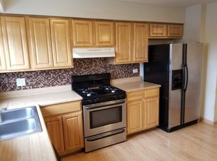 3630 Salem Walk APT B1, Northbrook, IL 60062
