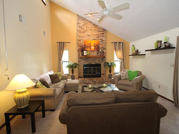 5th image of 5544 Rockwood Ave
