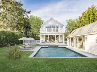 (Undisclosed Address), Southampton, NY 11968