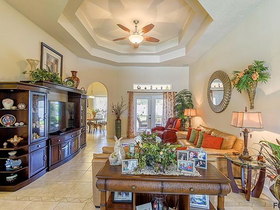 3rd image of 27 Roller Ln