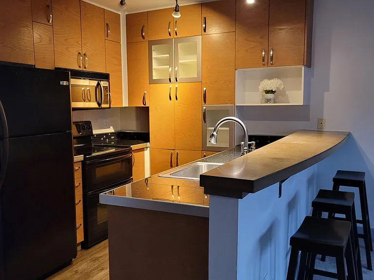 2440 Western Ave #509 — Photo 20