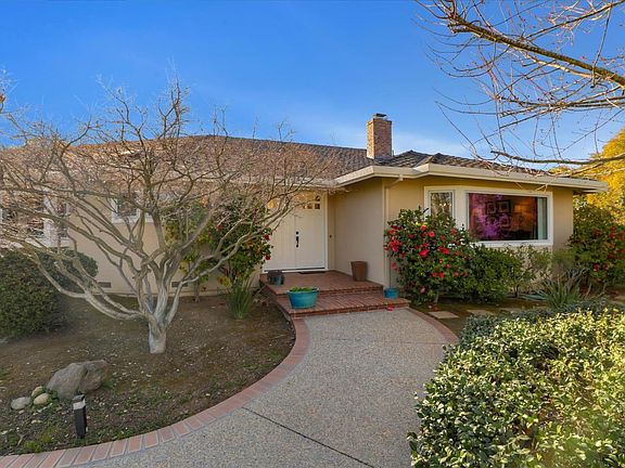 3rd image of 14583 Clearview Dr