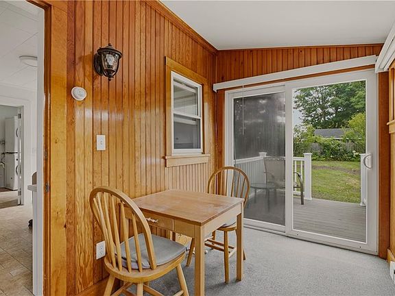2nd image of 26 Freebody St