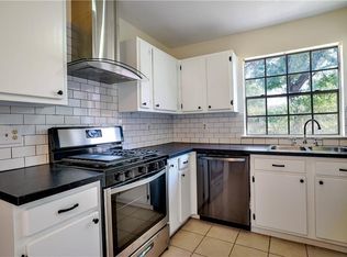 1904 Gracy Farms Ln, Austin, TX 78758
