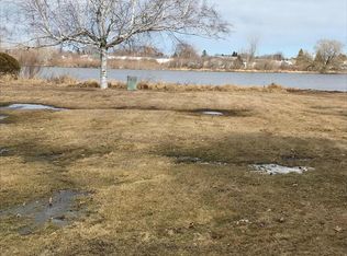 1609 Hawthorne Ave, Two Rivers, WI 54241