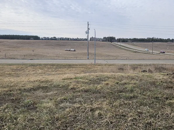 810 Cobblestone Loop SW, Mandan, ND 58554