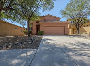 202 E Calle Vivaz, Green Valley, AZ 85614