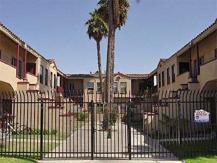 3rd image of 822 N Marine Ave APT 2