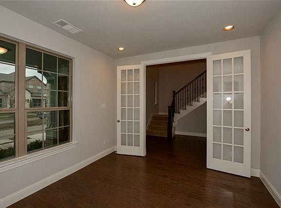 5th image of 3709 Plum Vista Pl