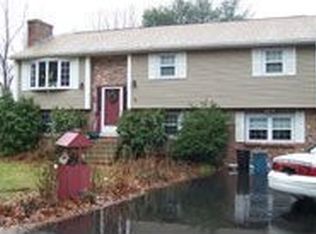 58 Colvintown Rd, Coventry, RI 02816