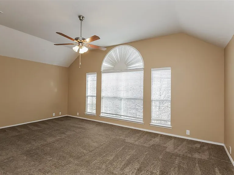 4105 Westminster Way #4105 — Photo 8