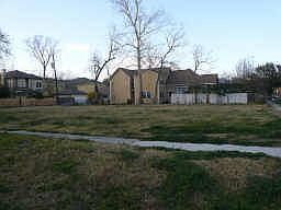 2nd image of 403 W 15th St