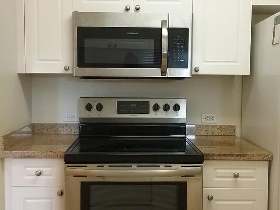 5th image of 1315 Alma Ave APT 241