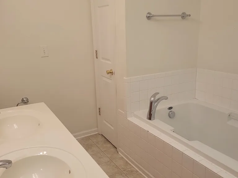 3020 Barrymore St #107 — Photo 16