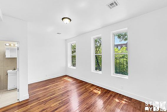4th image of 818 Prospect Pl #3R