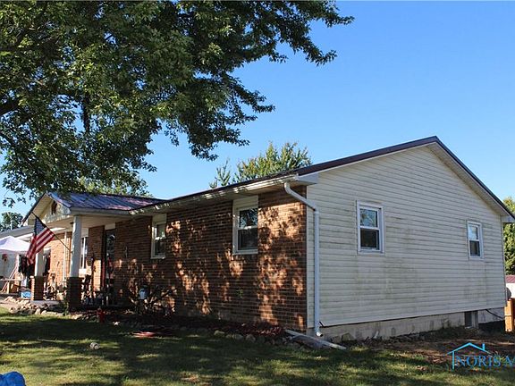 4th image of 690 Mission Dr