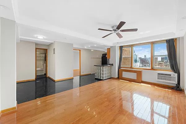 1st image of 50 Bayard St APT 8M