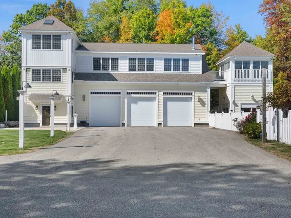 51 Pond Street, Newton, NH 03858