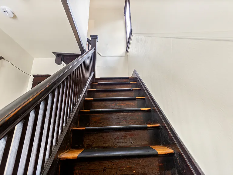 123 Adams St — Photo 10