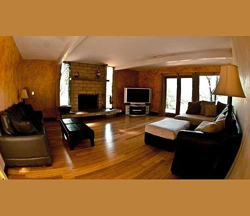 2 large living rooms
