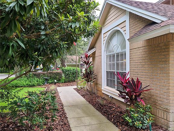 4th image of 2215 Groveland Dr