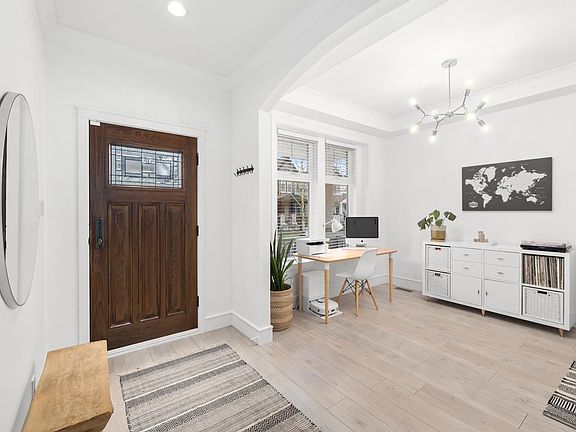 4th image of 177 172a St