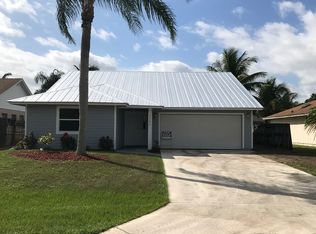 4266 SE Tamarind St, Stuart, FL 34997
