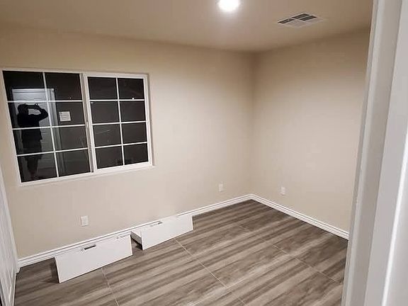 4th image of 3655 Rockhold Ave #2