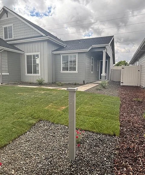 5325 W Riva Capri St — Photo 2