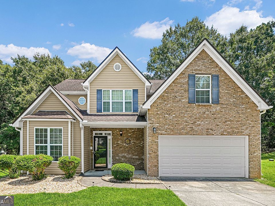 1st image of 2432 Temple View Dr