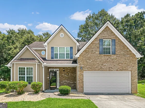 2432 Temple View Dr, Snellville, GA 30078