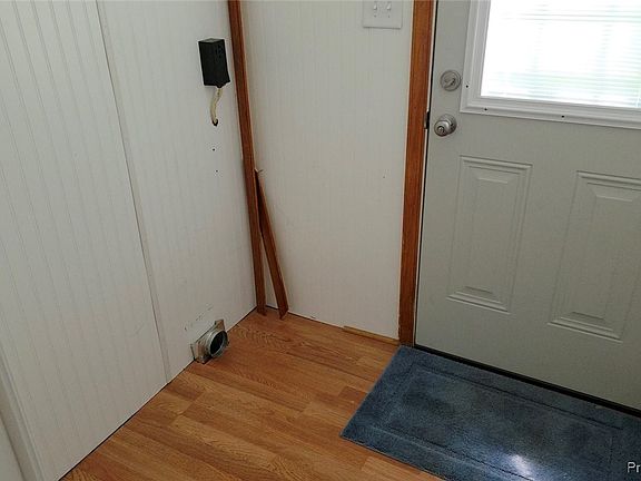 5th image of 2205 Heywood Ln