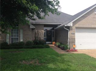 2215 Woodbridge St, Bossier City, LA 71111