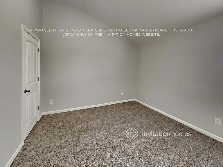 1377 Worcester Trl — Photo 13