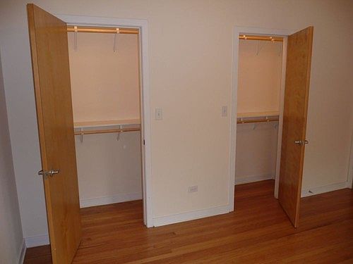 4th image of 6827 N Lakewood Ave APT 2W
