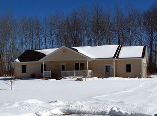 N2902 McDonald Rd, Shawano, WI 54166