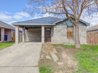 9230 Emerald Port Dr, San Antonio, TX 78242