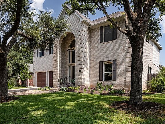 2nd image of 6418 Zadock Woods Dr