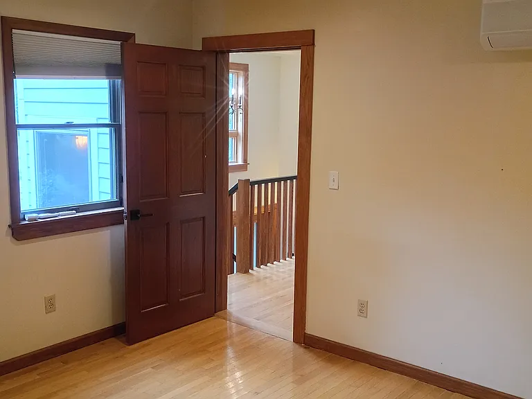 118 Park Ln #B — Photo 4